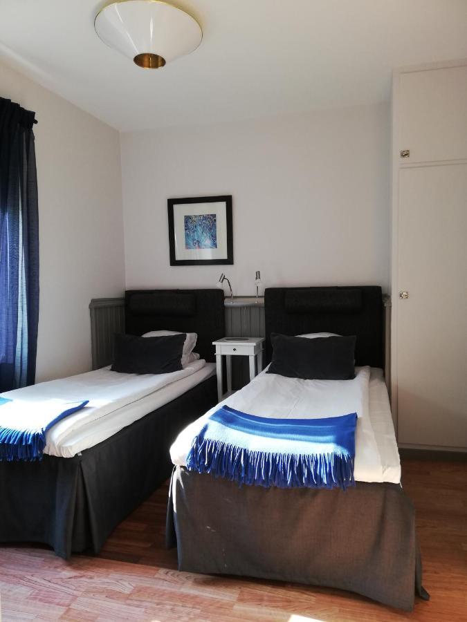 Strand Hotell Hotell 3*