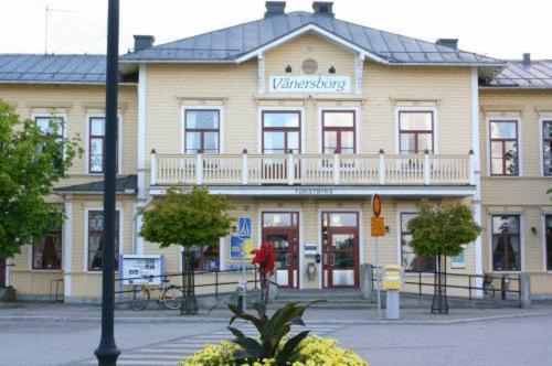 Strand Hotell 3*