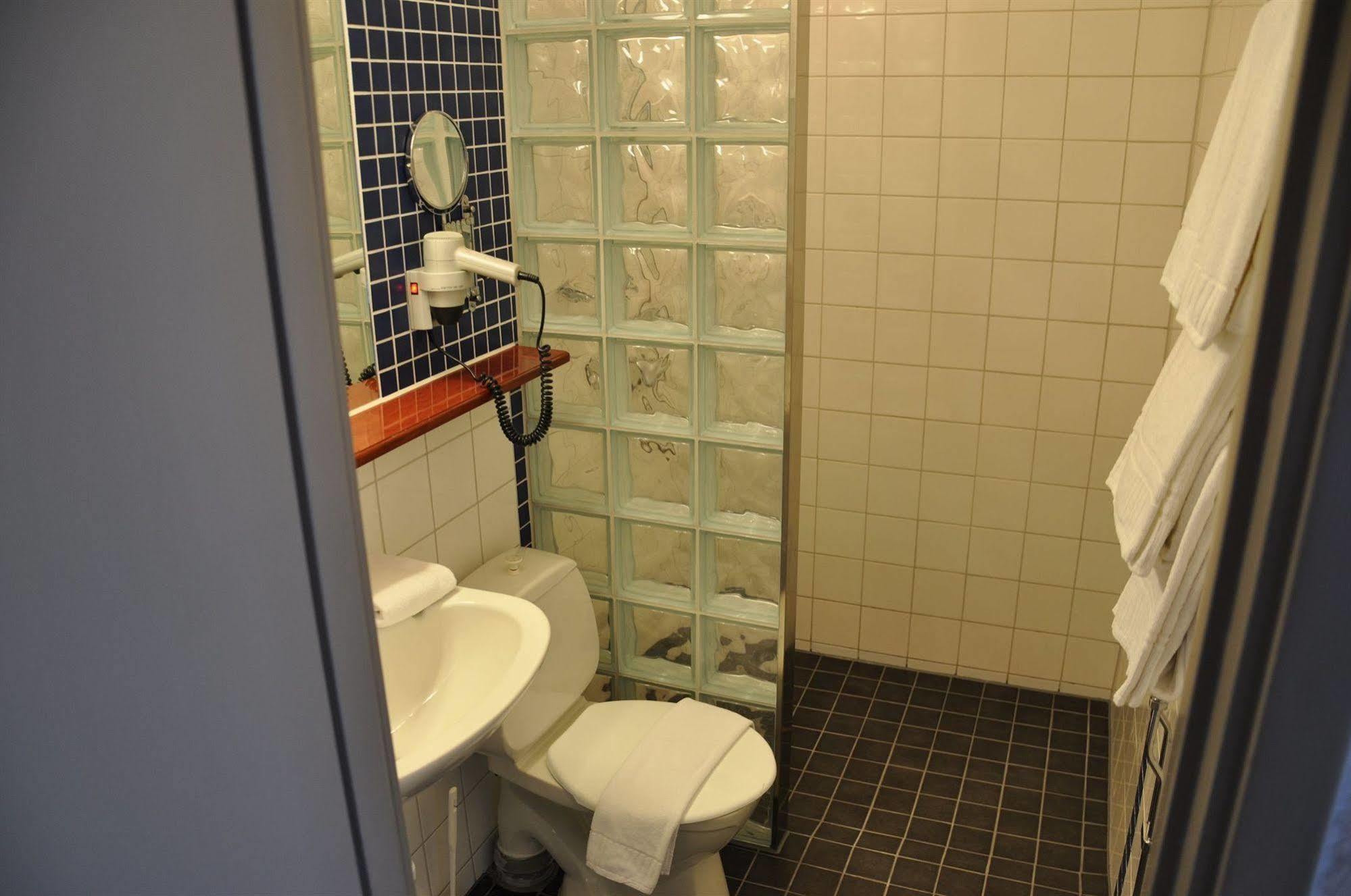 Strand Hotell Hotel